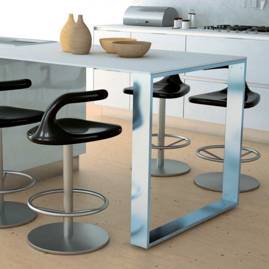 La Structure De La Péninsule De Cuisine En Aluminium Luminosité